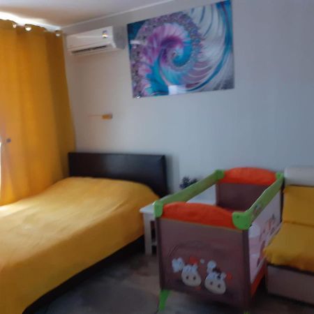 Parus-2-Studio Pomorie Luaran gambar